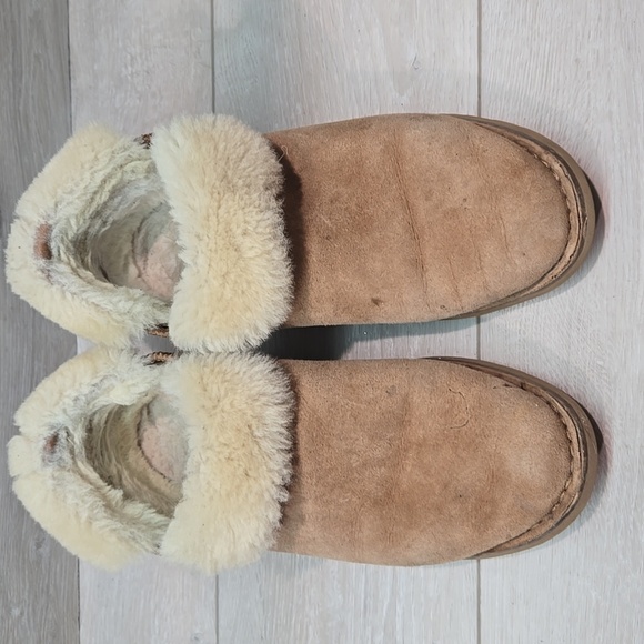 Ugg Australia Shearling Women's Ankle Leather Shoes Boots Sz 10 - Picture 3 of 13